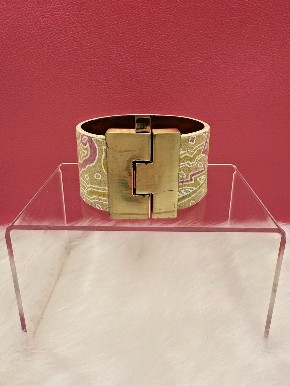 Leighelena Paisley Print Leather Jigsaw Bracelet